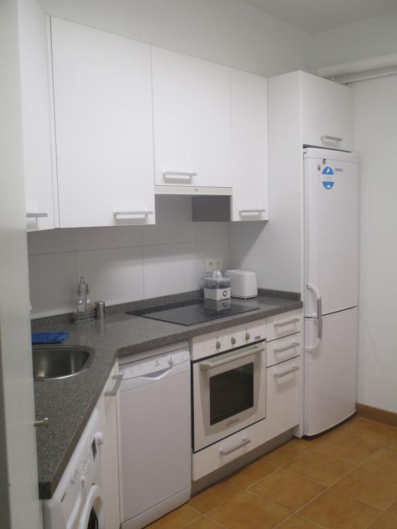 Apartamentos Grosen Сан Себастиан Стая снимка